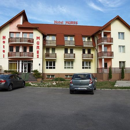Hotel Mures Toplita  Exterior photo